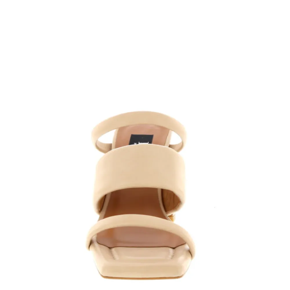 DANIELLE HEEL