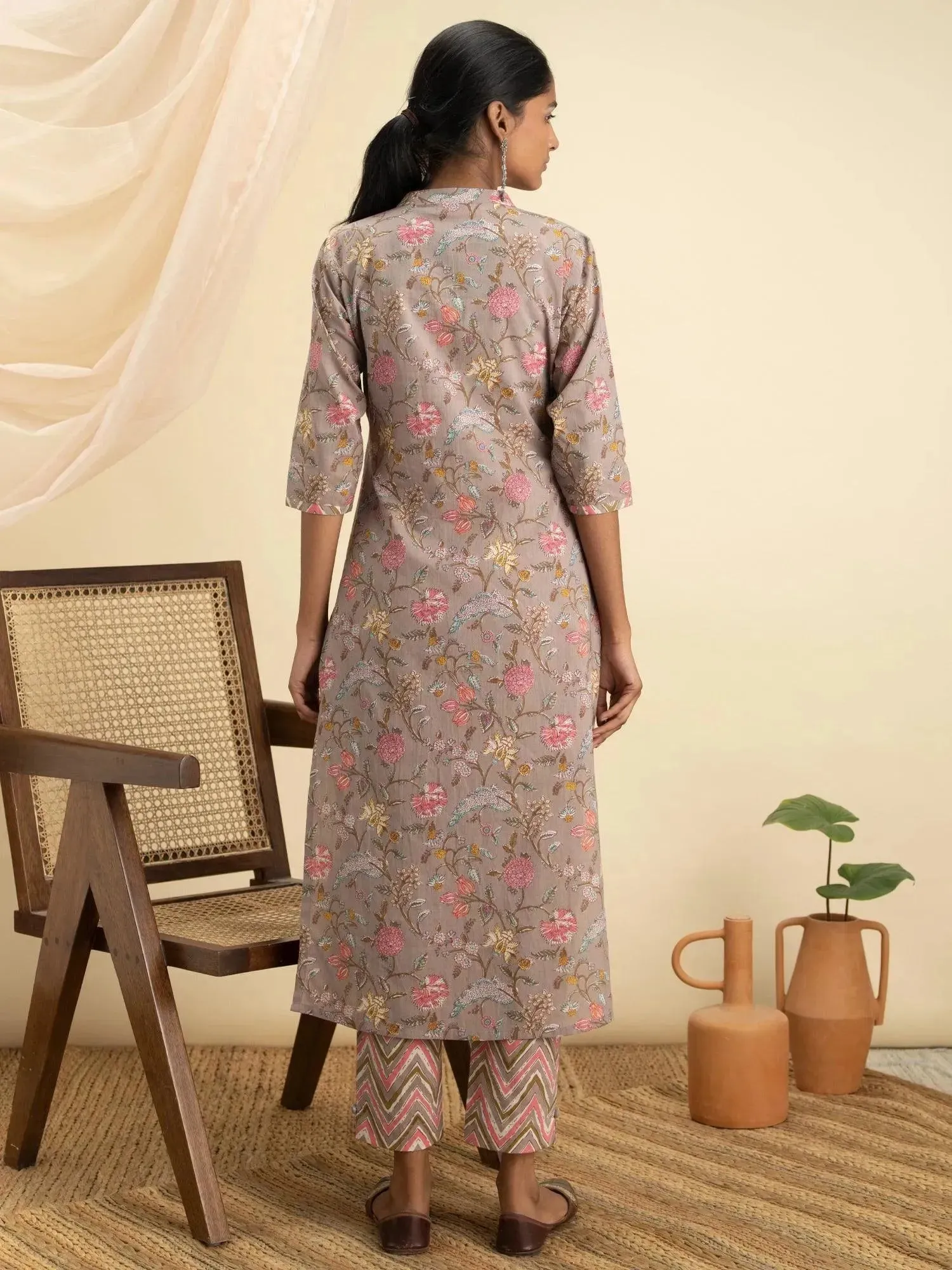 Grey Printed Cotton Straight Kurta With Trousers