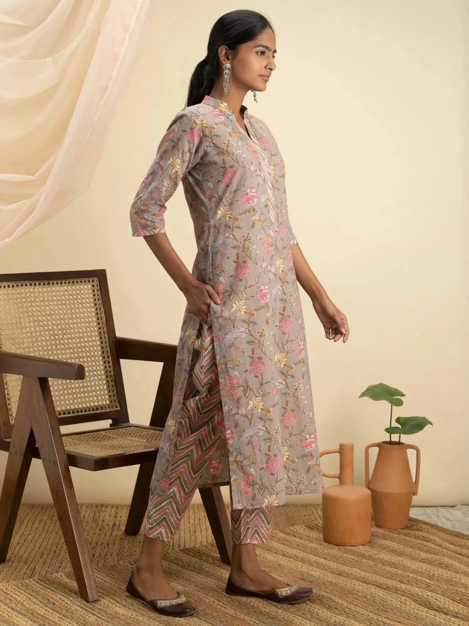 Grey Printed Cotton Straight Kurta With Trousers