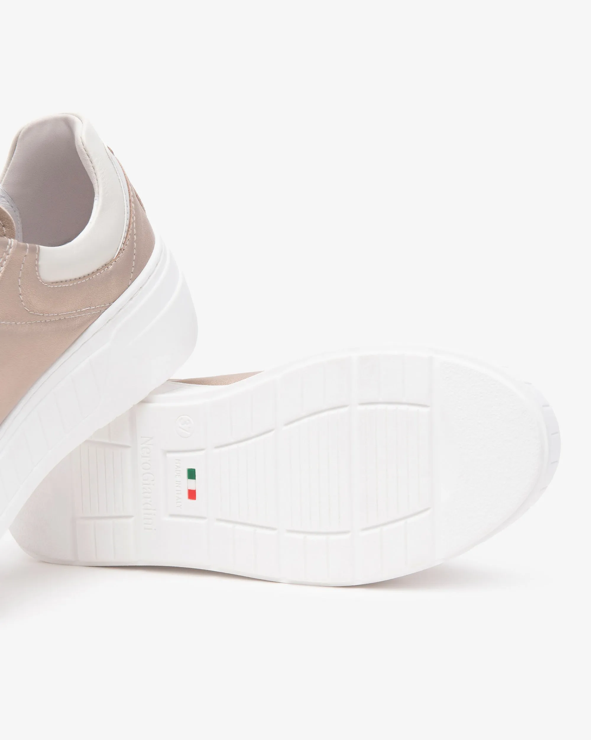NeroGiardini Bronze Platform Trainer |E513091D67