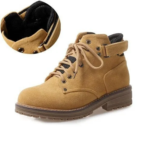 Women's Warm Rivet Ankle Boot